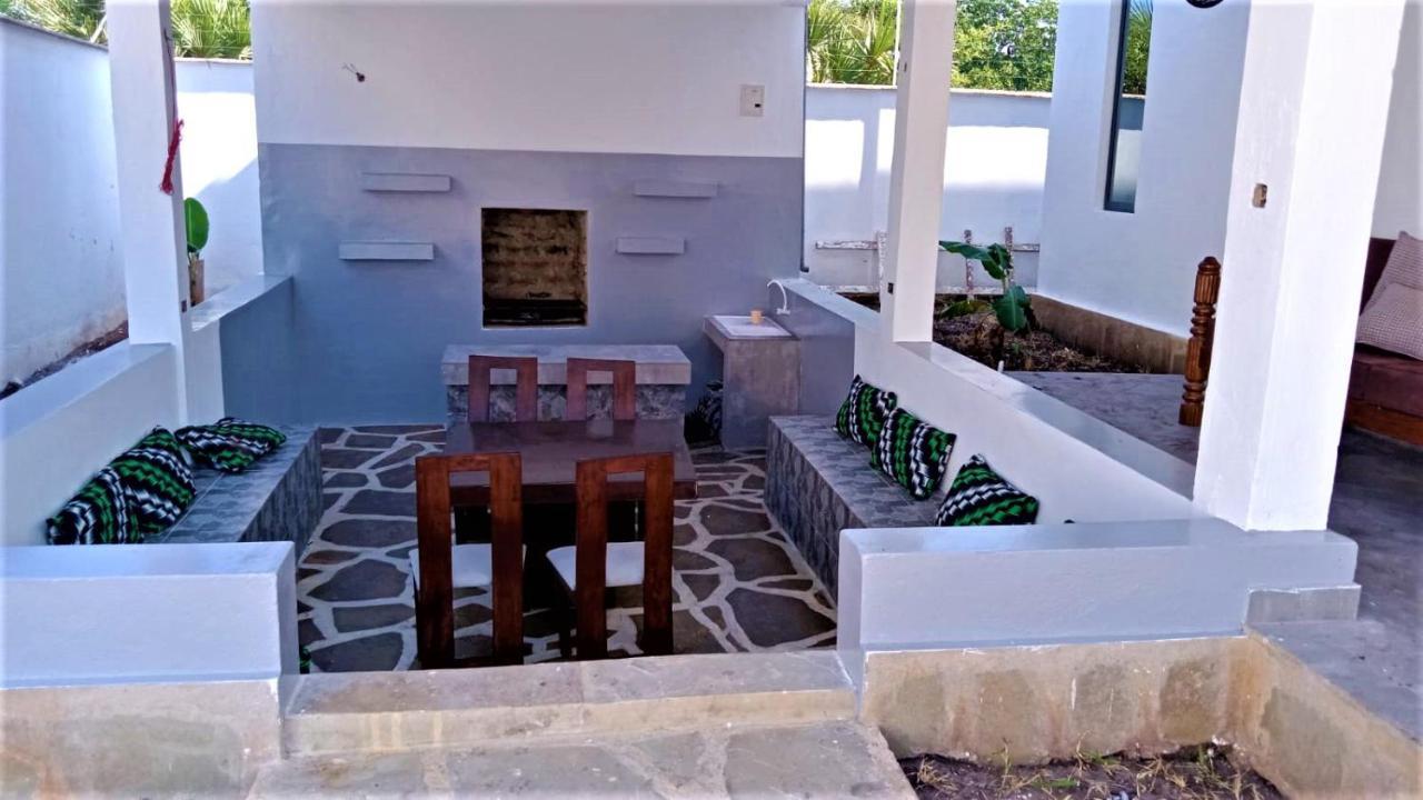 V-Szameitat Homes, Kongo River Diani Beach Kültér fotó